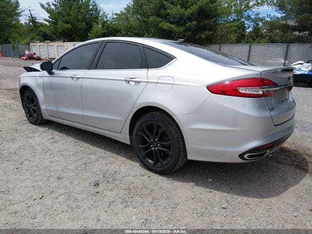 2018 FORD FUSION SE 3