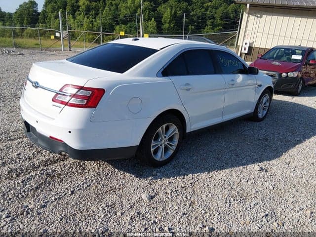 2017 FORD TAURUS SE 4