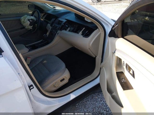 2017 FORD TAURUS SE 5