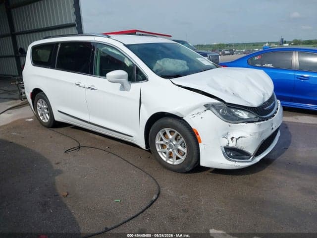 2020 CHRYSLER PACIFICA TOURING L 1