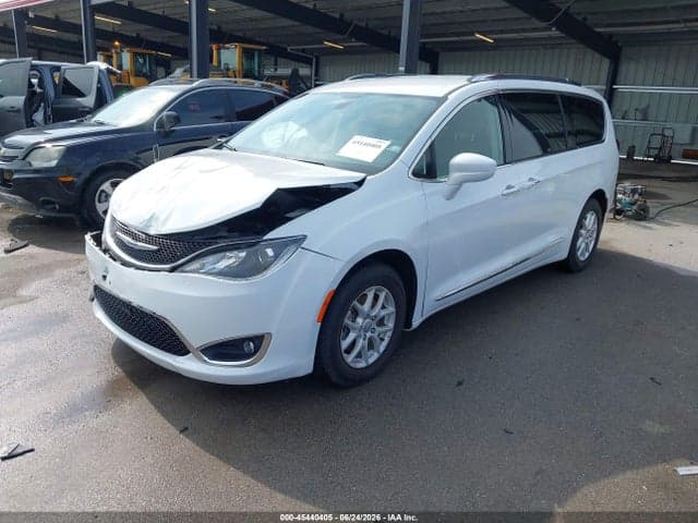 2020 CHRYSLER PACIFICA TOURING L 2