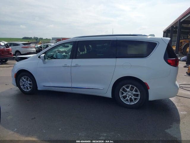 2020 CHRYSLER PACIFICA TOURING L 14