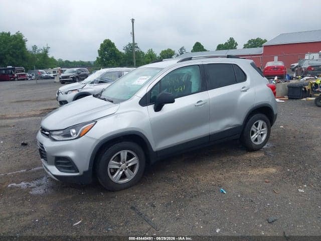 2021 CHEVROLET TRAX AWD LT 2