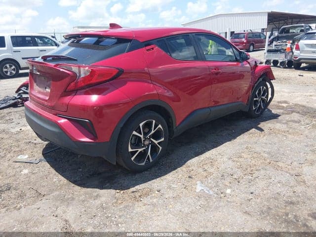 2021 TOYOTA C-HR XLE 4