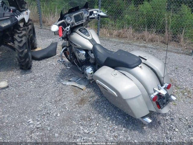 2022 INDIAN MOTORCYCLE CO. CHIEFTAIN LIMITED 3