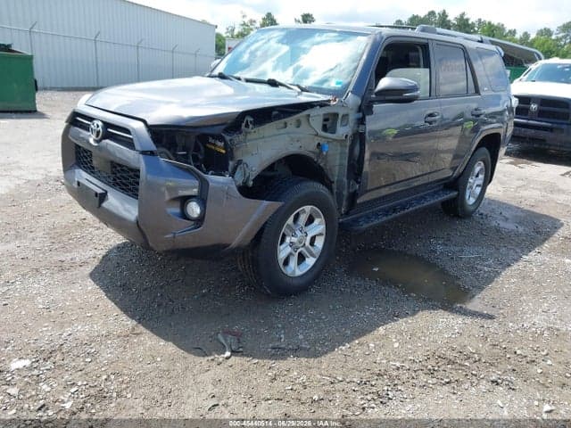 2020 TOYOTA 4RUNNER SR5 PREMIUM 2