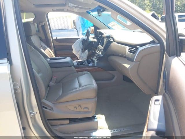 2017 CHEVROLET TAHOE PREMIER 6