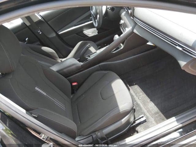 2022 HYUNDAI ELANTRA SEL 5