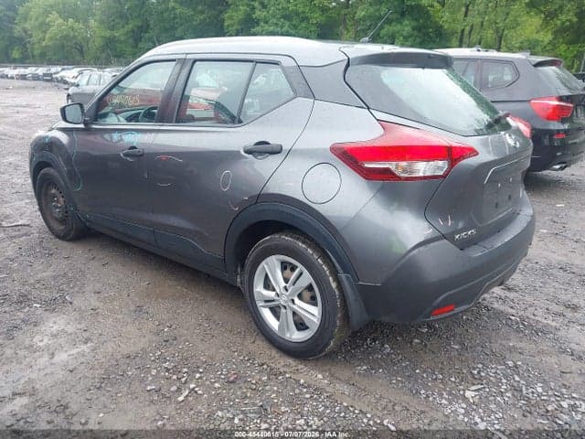 2019 NISSAN KICKS S 3