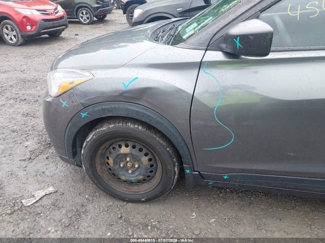 2019 NISSAN KICKS S 6