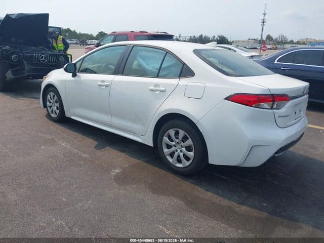 2024 TOYOTA COROLLA LE 3