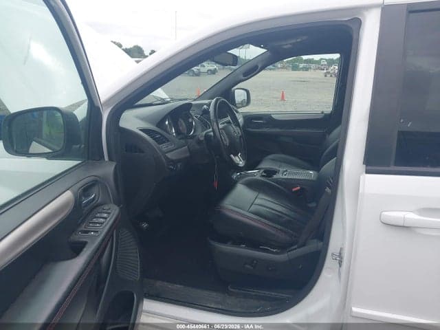 2017 DODGE GRAND CARAVAN GT 18
