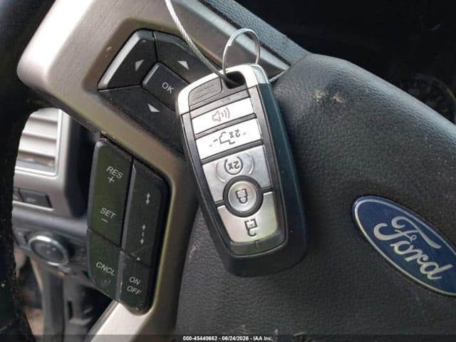 2018 FORD F-150 PLATINUM 11