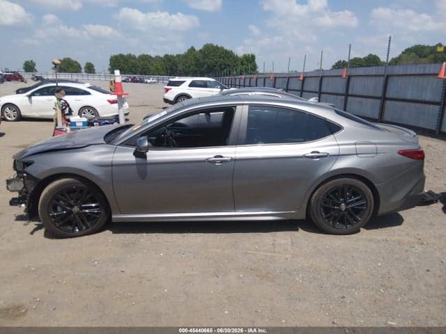 2026 TOYOTA CAMRY SE 15