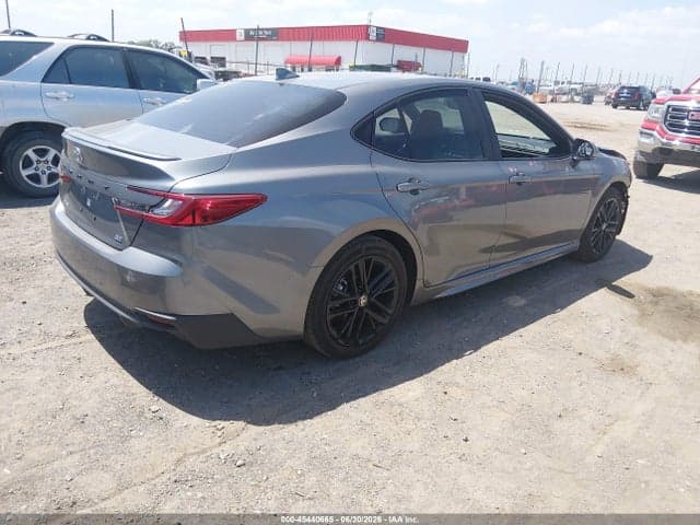 2026 TOYOTA CAMRY SE 4