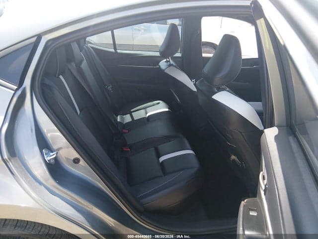 2026 TOYOTA CAMRY SE 8