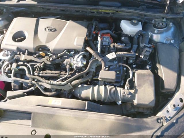 2025 TOYOTA CAMRY SE 10