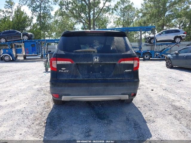2019 HONDA PILOT EX 17