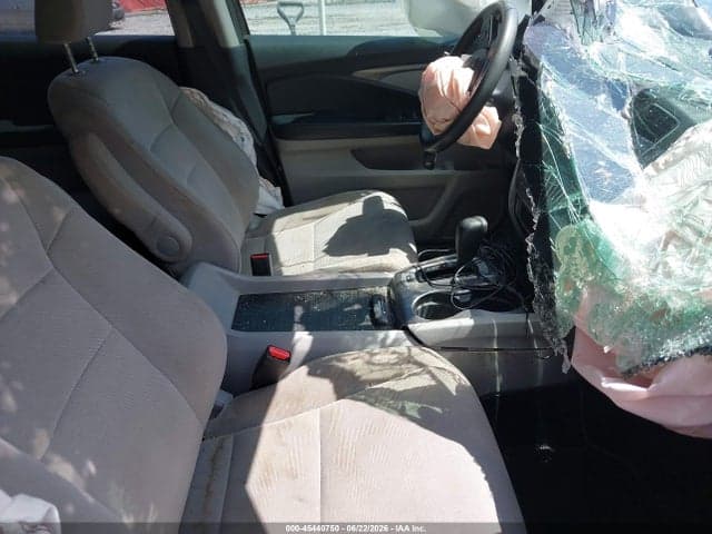2019 HONDA PILOT EX 5