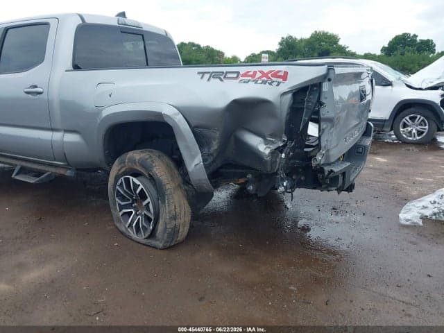 2021 TOYOTA TACOMA TRD SPORT 6