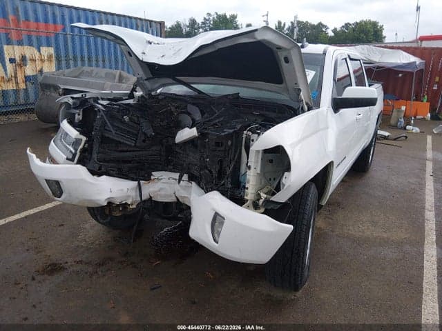 2018 CHEVROLET SILVERADO 1500 LT 6