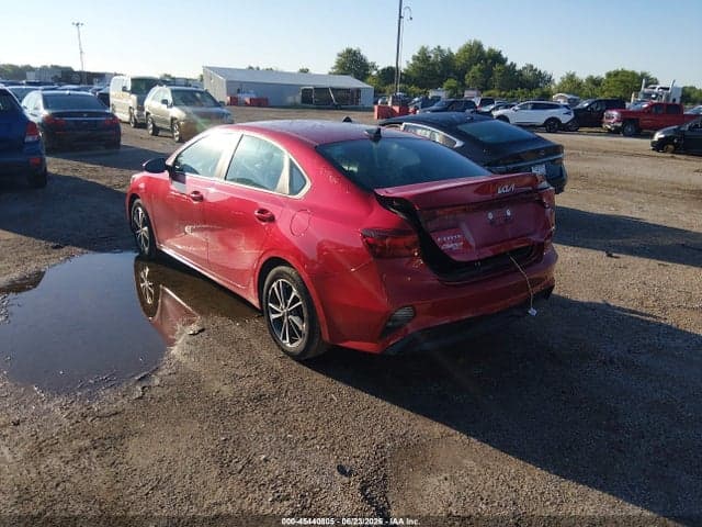 2023 KIA FORTE LXS 3