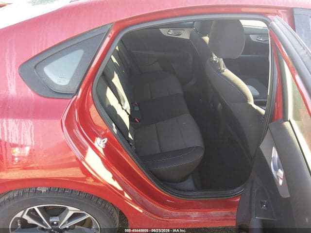 2023 KIA FORTE LXS 8