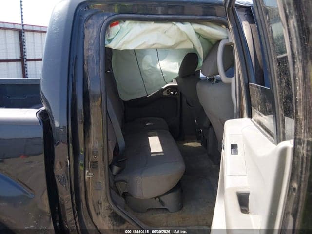 2017 NISSAN FRONTIER SV 8