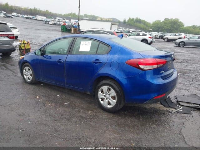 2017 KIA FORTE LX 3