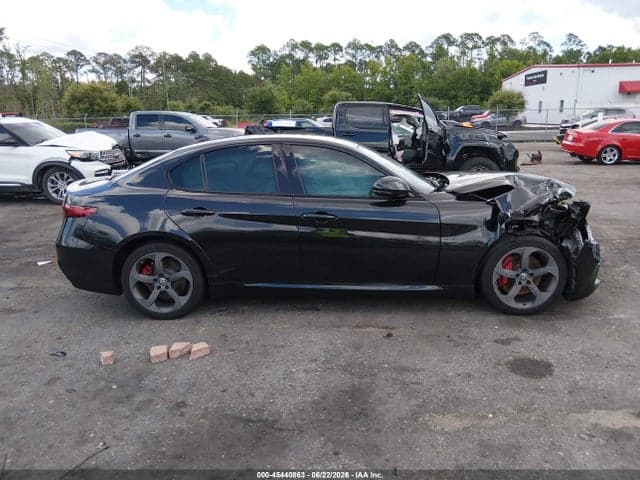 2017 ALFA ROMEO GIULIA RWD 13