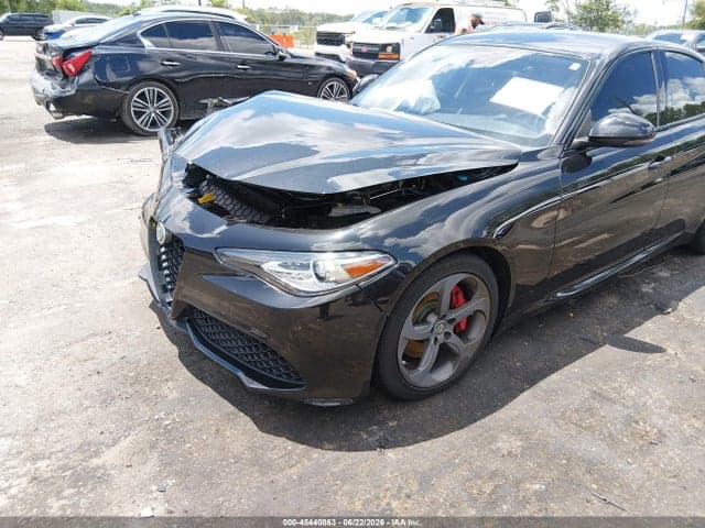 2017 ALFA ROMEO GIULIA RWD 6