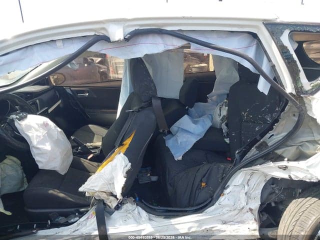 2018 TOYOTA COROLLA IM 8