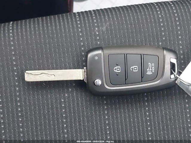 2022 HYUNDAI VENUE SE 11