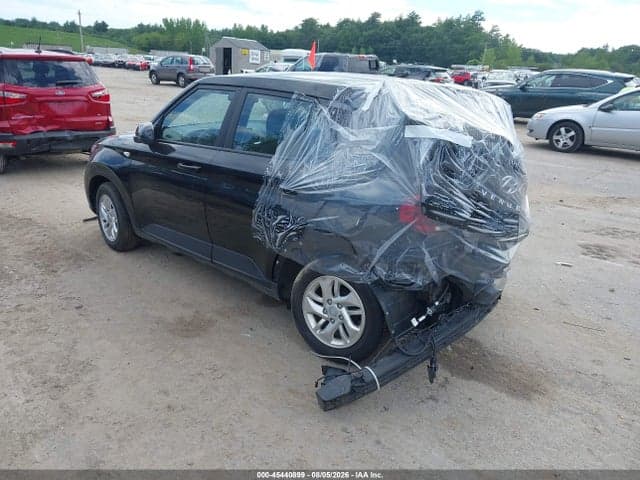 2022 HYUNDAI VENUE SE 3