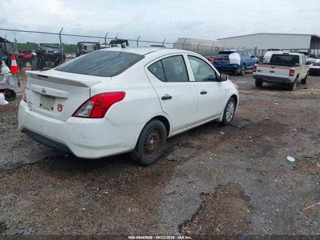 2019 NISSAN VERSA 1.6 S+ 4