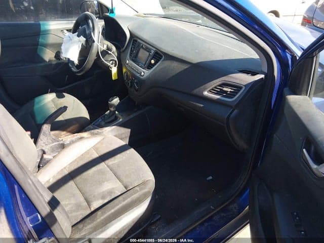 2018 HYUNDAI ACCENT SE 5