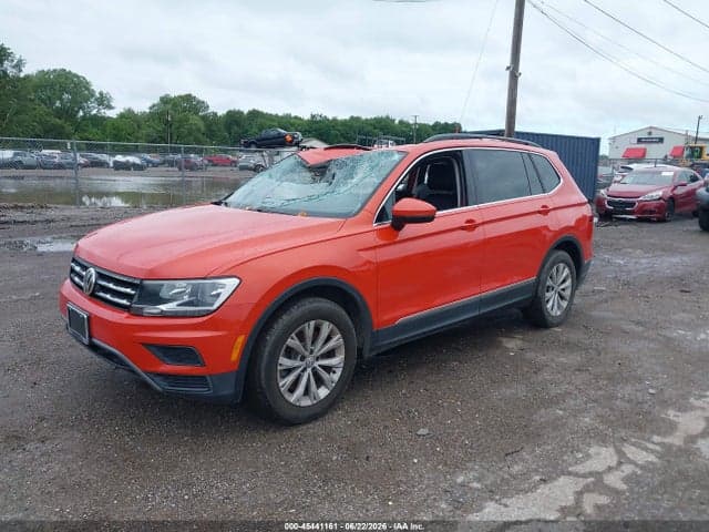2018 VOLKSWAGEN TIGUAN 2.0T SE/2.0T SEL 2