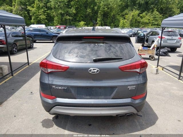 2018 HYUNDAI TUCSON SPORT 17