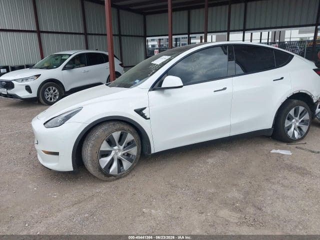 2024 TESLA MODEL Y 3
