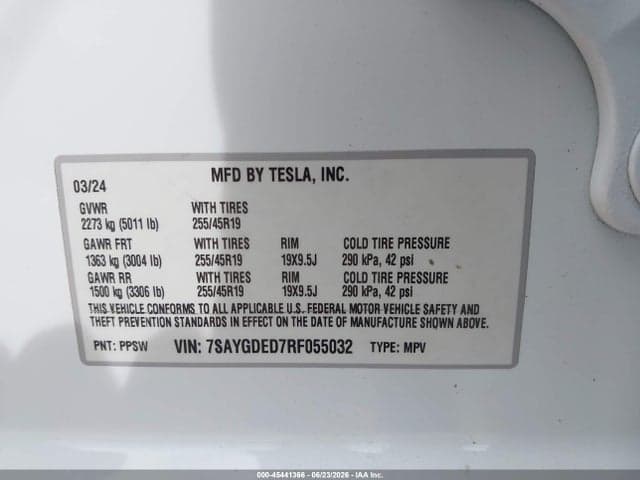 2024 TESLA MODEL Y 9