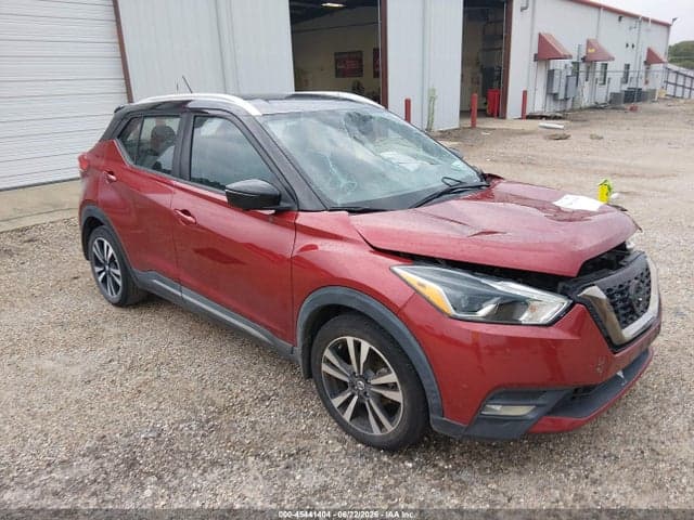 2019 NISSAN KICKS SR 1