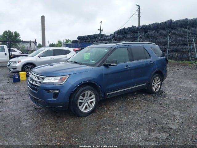 2019 FORD EXPLORER XLT 2