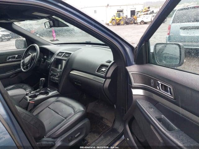 2019 FORD EXPLORER XLT 5