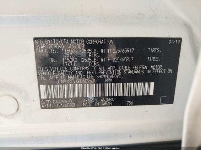 2019 TOYOTA RAV4 XLE 9