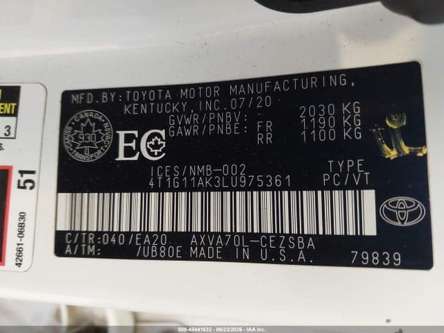 2020 TOYOTA CAMRY SE 9