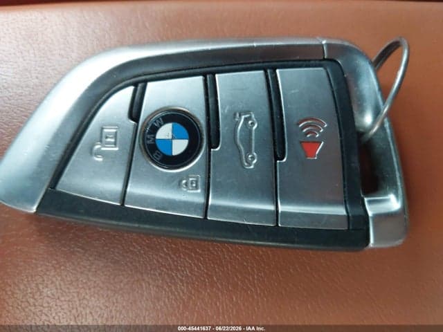 2021 BMW M5 11