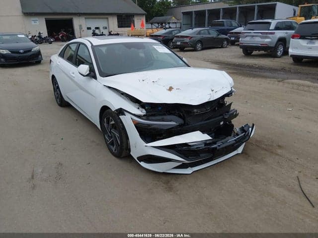 2024 HYUNDAI ELANTRA SEL - 1