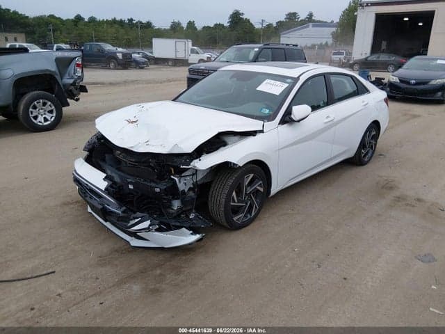 2024 HYUNDAI ELANTRA SEL 2