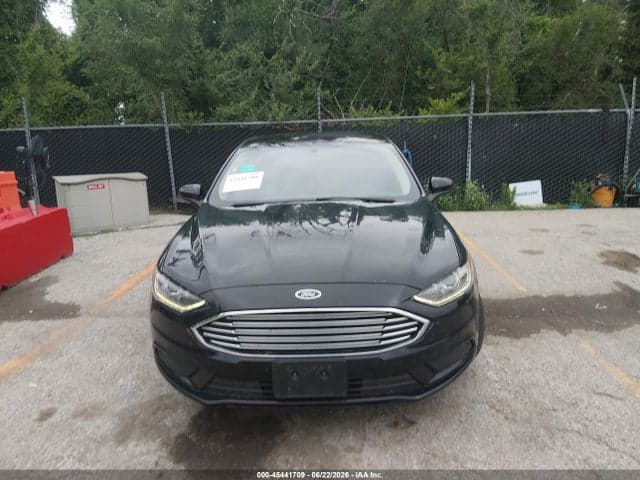 2018 FORD FUSION SE 12
