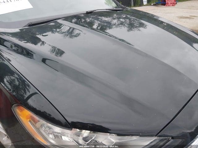 2018 FORD FUSION SE 17